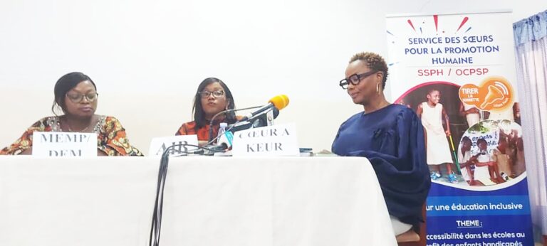 DEM, Fa Diallo et Eveline Diatta Accrombessi de la gauche vers la droite, lors du RAFFUT 2023 à Cotonou