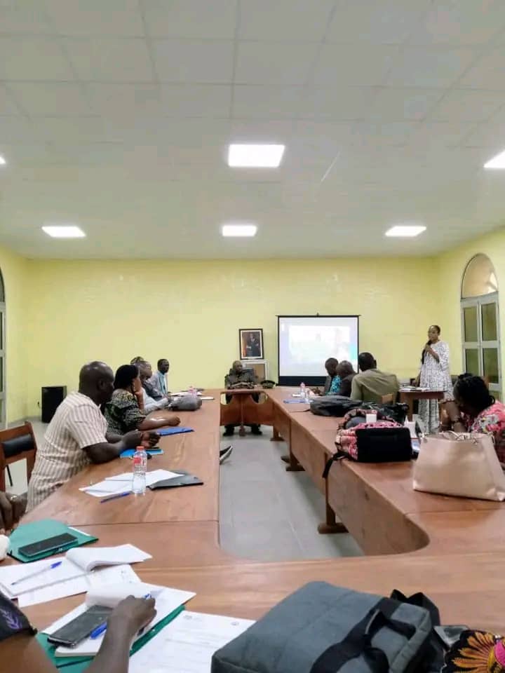 image de l'événement de la première session CDCN-Littoral en présence de Me Alain Orounla