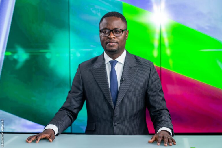 Le Ministre des Sports Dato
