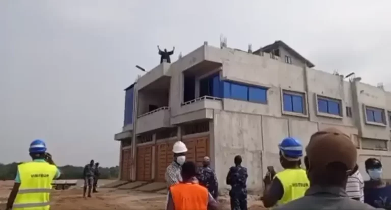 demolition-immeuble-agbogba-a-togbin-1068x573