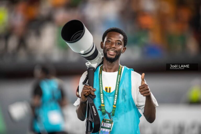 Le jeune Photojournaliste Aballo