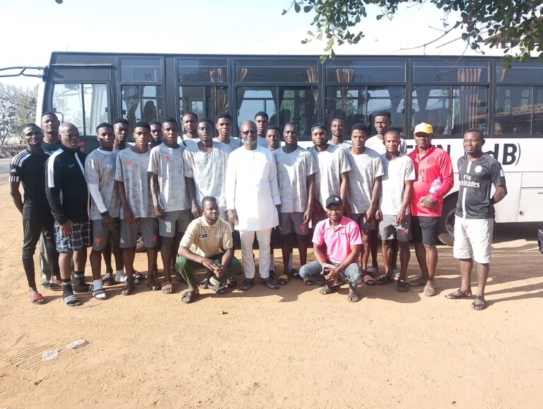La Famille Energie FC J1 Ligue 3