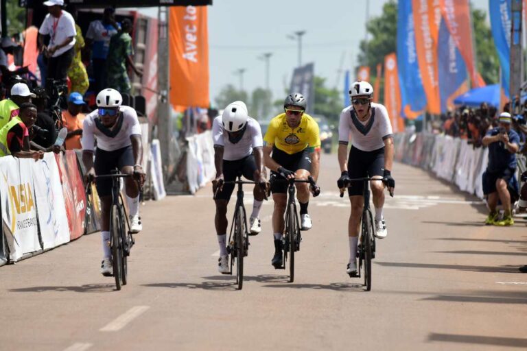 Shenolo Pro Cycling Team