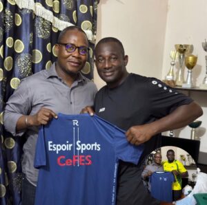 Présentation de maillot CeFES